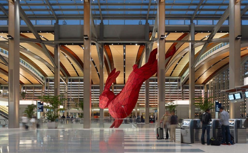 Instalação de arte no Aeroporto Internacional de Sacramento/reprodução