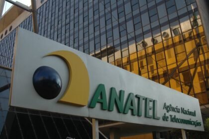 Anatel vai bloquear chamadas de empresas que fazem ligações em massa